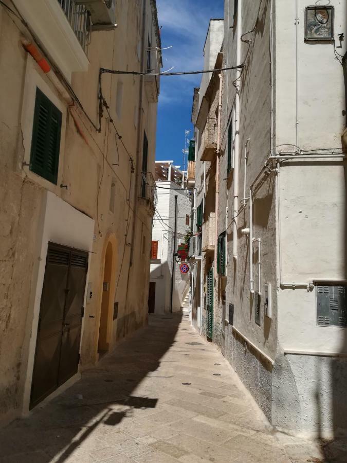 La Casetta Vico San Leonardo Monopoli Extérieur photo
