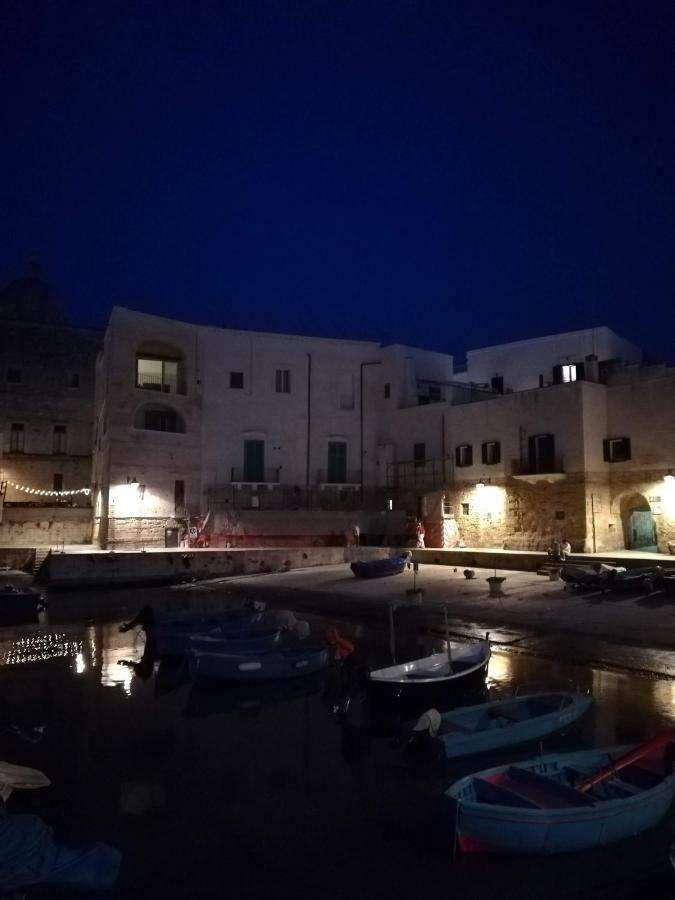 La Casetta Vico San Leonardo Monopoli Extérieur photo