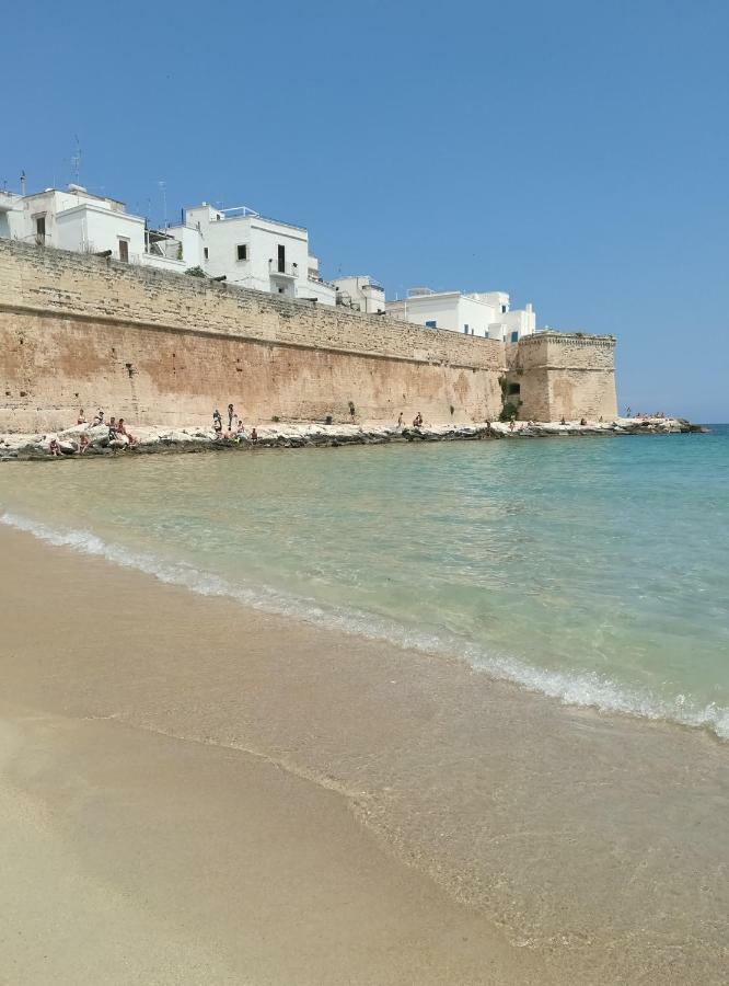 La Casetta Vico San Leonardo Monopoli Extérieur photo